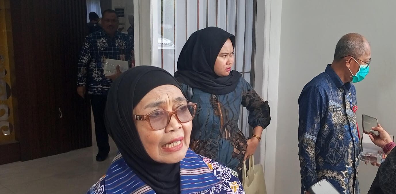 Walikota Bontang, dr. Hj. Neni Moerniaeni, Sp.OG
